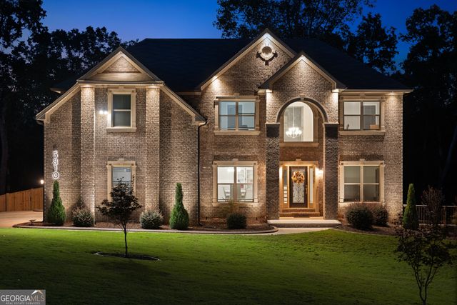 5810 Langdale, Douglasville, GA 30135