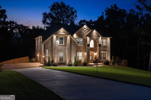 5810 Langdale, Douglasville, GA 30135