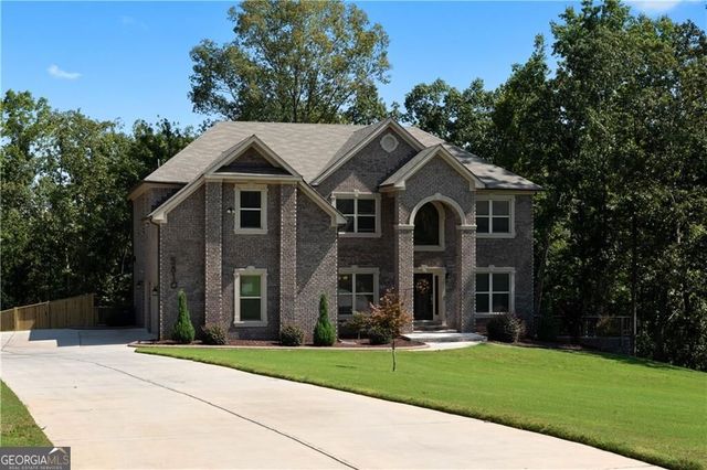 5810 Langdale, Douglasville, GA 30135