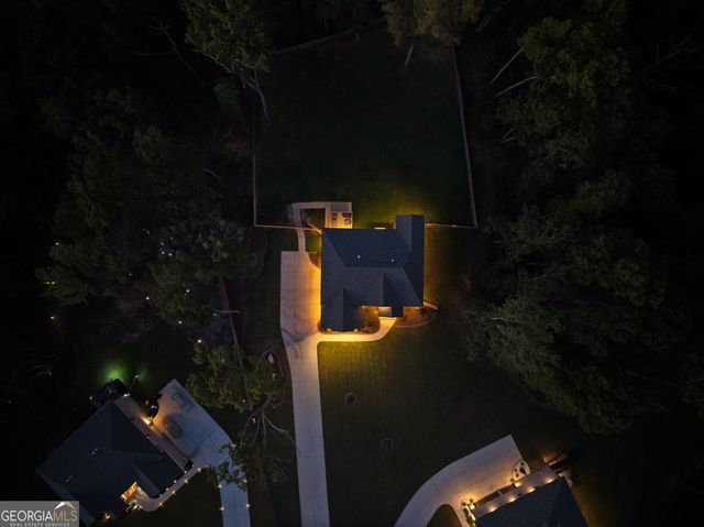 5810 Langdale, Douglasville, GA 30135