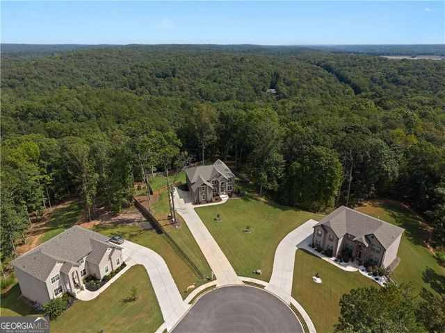 5810 Langdale, Douglasville, GA 30135