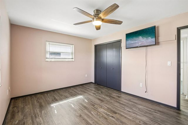 704 OJAI AVENUE, Sun City Center, FL 33573