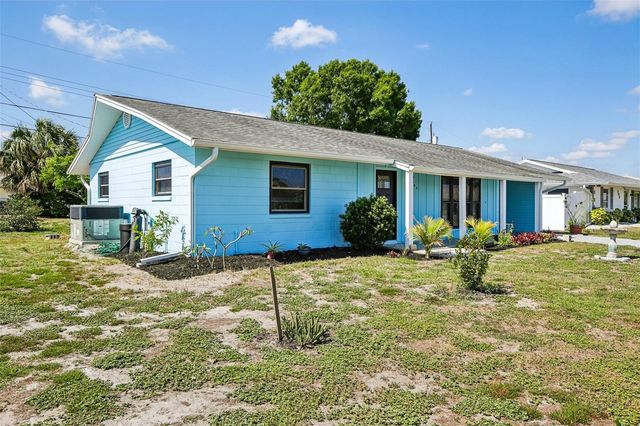 704 OJAI AVENUE, Sun City Center, FL 33573