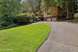 23 Ashley Drive, Holmdel, NJ 07733