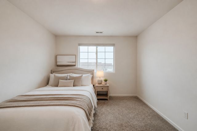 25446 W Ryan Lane, Plainfield, IL 60586