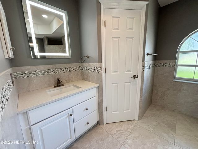 20 CLARENDON Court N, Palm Coast, FL 32137