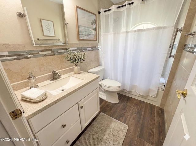 20 CLARENDON Court N, Palm Coast, FL 32137