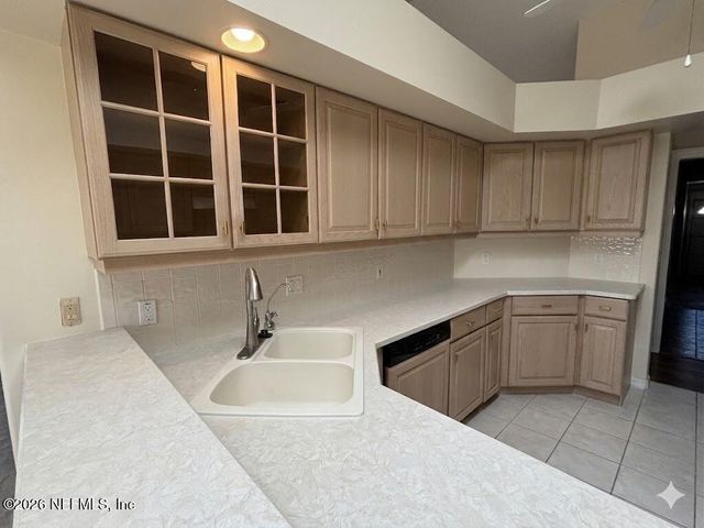 20 CLARENDON Court N, Palm Coast, FL 32137