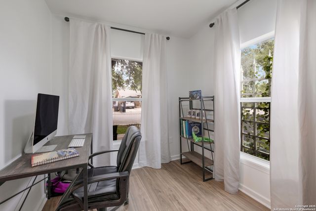 1318 Edison, San Antonio, TX 78201