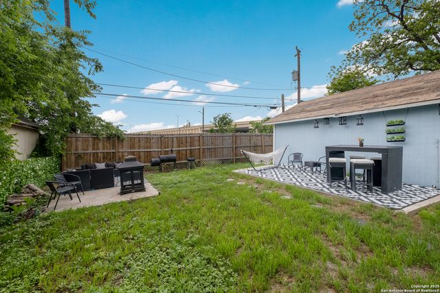 1318 Edison, San Antonio, TX 78201