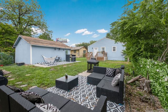 1318 Edison, San Antonio, TX 78201