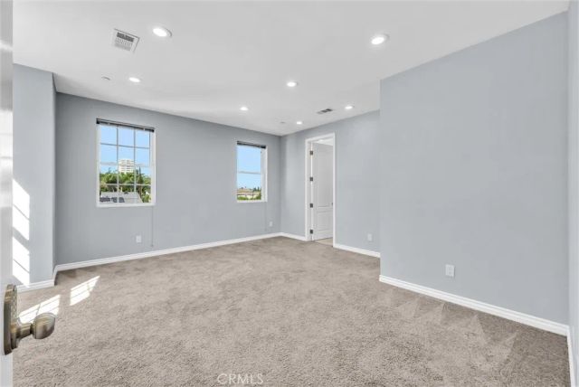 1810 Pomona, Costa Mesa, CA 92627