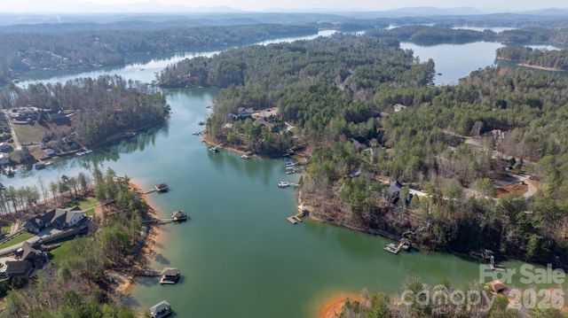 3030 Channel View Cove, Morganton, NC 28655