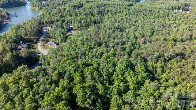 3030 Channel View Cove, Morganton, NC 28655