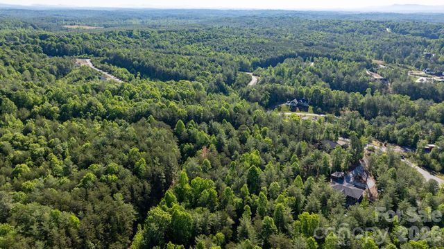 3030 Channel View Cove, Morganton, NC 28655