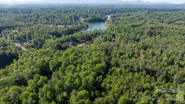 3030 Channel View Cove, Morganton, NC 28655