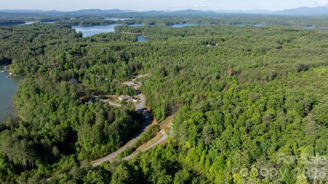 3030 Channel View Cove, Morganton, NC 28655