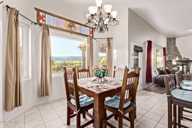 44015 N 20TH Street, New River, AZ 85087