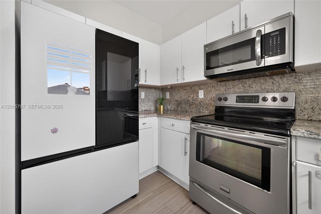 10861 NW 79th Street, Doral, FL 33178