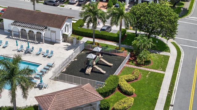 10861 NW 79th Street, Doral, FL 33178