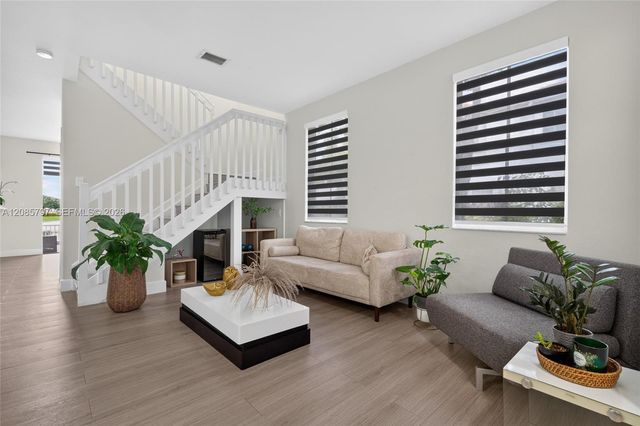 10861 NW 79th Street, Doral, FL 33178