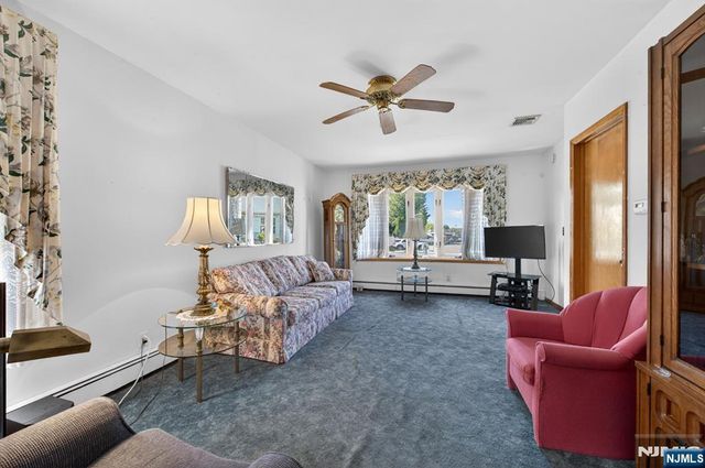 4-16 Bergen Avenue, Fair Lawn, NJ 07410