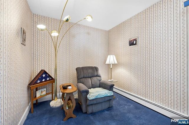 4-16 Bergen Avenue, Fair Lawn, NJ 07410