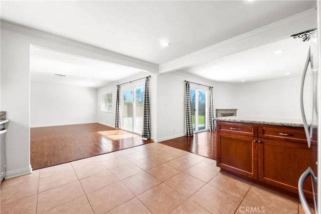 5892 Meadowlark Drive, Huntington Beach, CA 92649