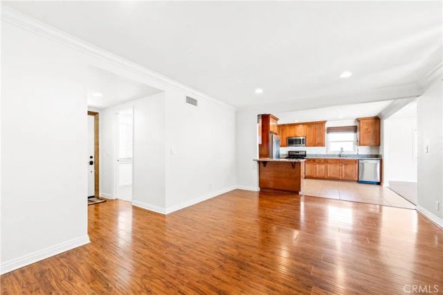 5892 Meadowlark Drive, Huntington Beach, CA 92649