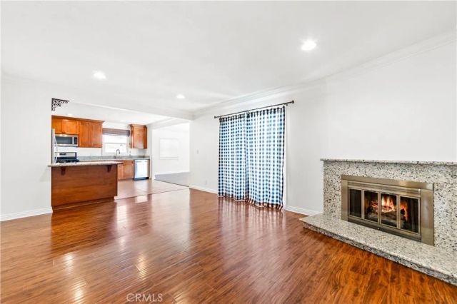 5892 Meadowlark Drive, Huntington Beach, CA 92649
