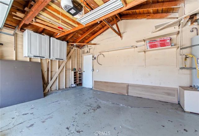 5892 Meadowlark Drive, Huntington Beach, CA 92649