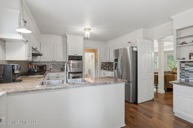 1012 Buckley Drive, Jackson, MS 39206