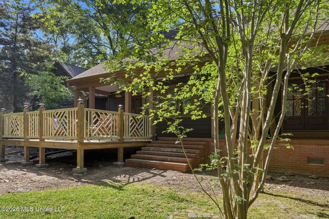 1012 Buckley Drive, Jackson, MS 39206