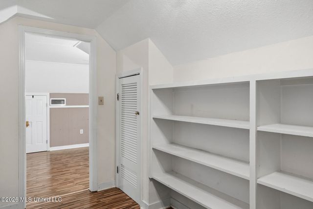 1012 Buckley Drive, Jackson, MS 39206