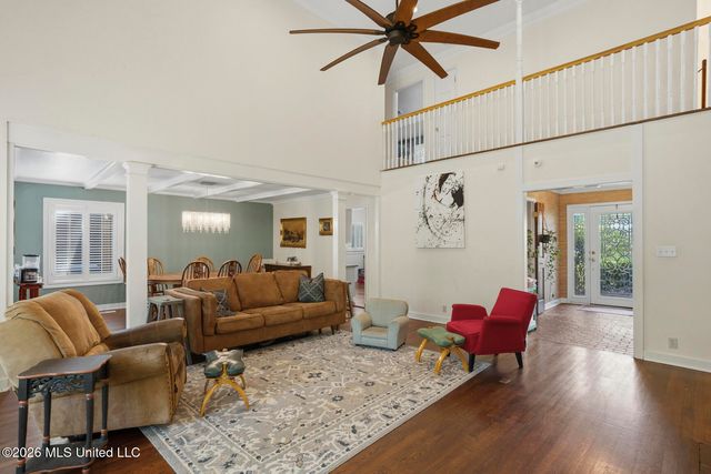 1012 Buckley Drive, Jackson, MS 39206