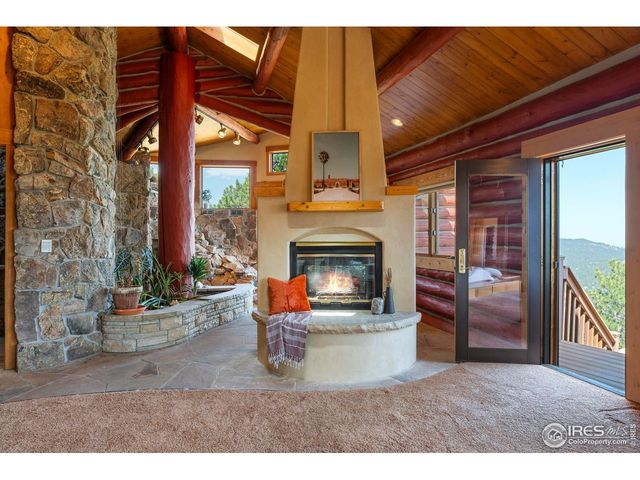 1327 Weaver Dr, Boulder, CO 80302