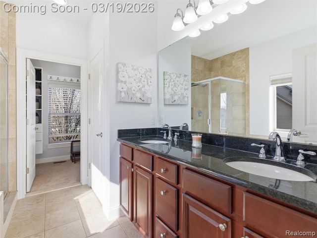 6866 Williamsbury Circle, Clarkston, MI 48348