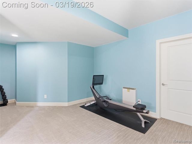 6866 Williamsbury Circle, Clarkston, MI 48348