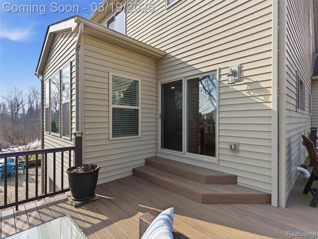 6866 Williamsbury Circle, Clarkston, MI 48348