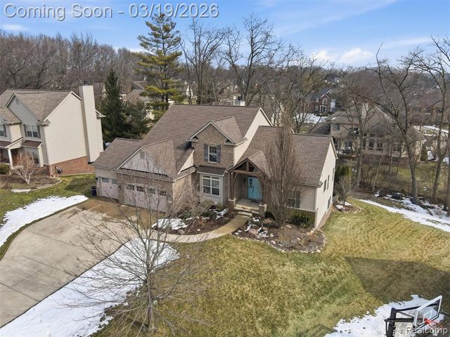 6866 Williamsbury Circle, Clarkston, MI 48348