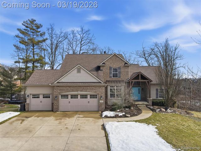6866 Williamsbury Circle, Clarkston, MI 48348