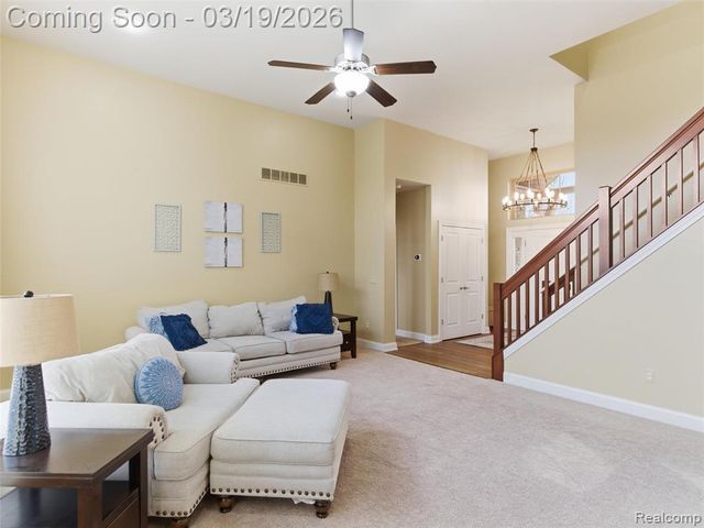 6866 Williamsbury Circle, Clarkston, MI 48348