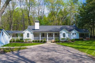 7430 Foxboro Road, Gates Mills, OH 44040