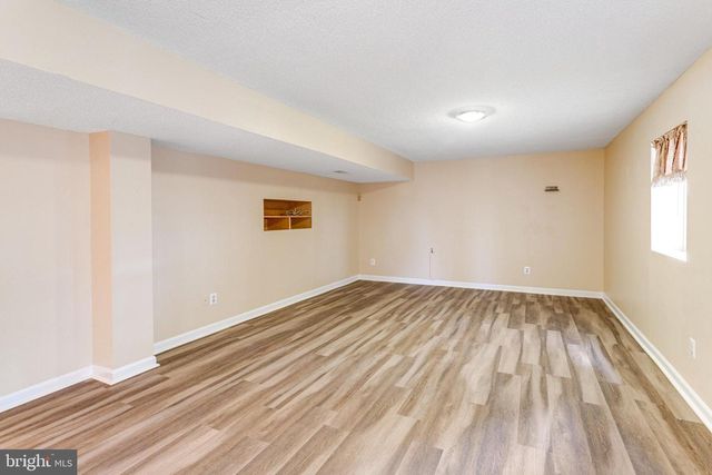 15385 BEVANWOOD DR, Woodbridge, VA 22193