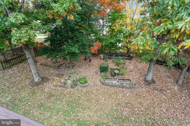15385 BEVANWOOD DR, Woodbridge, VA 22193