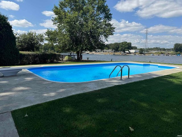 3820 Cottage Avenue, Mishawaka, IN 46544