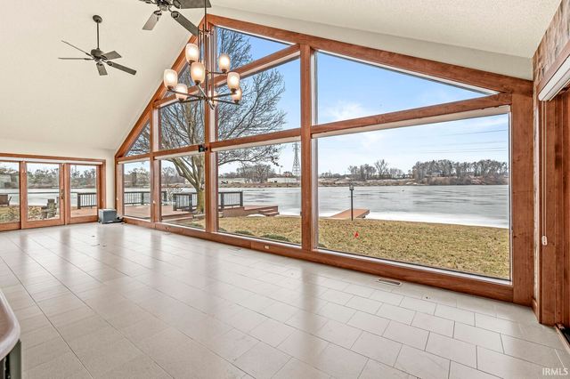 3820 Cottage Avenue, Mishawaka, IN 46544