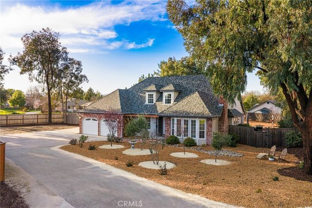 2314 Ashwood Place, Paso Robles, CA 93446