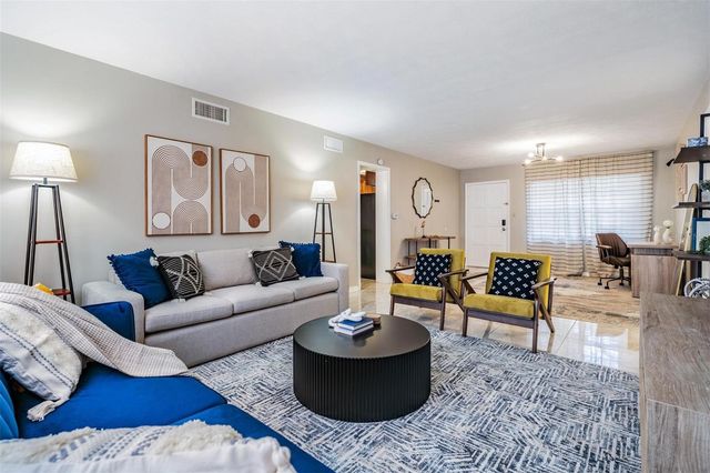 3718 W MCKAY AVENUE 104, Tampa, FL 33609