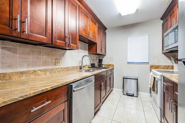 3718 W MCKAY AVENUE 104, Tampa, FL 33609